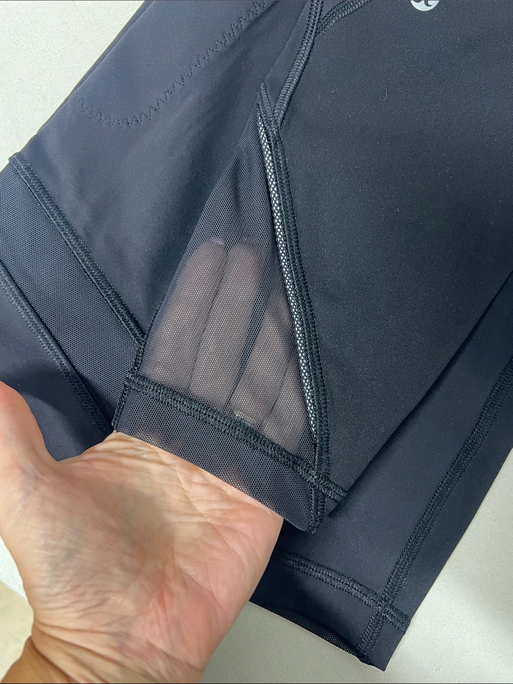 Women's Lululemon Leggings Lot of 3 Size 6 Black Gray - Picture 9 of 16